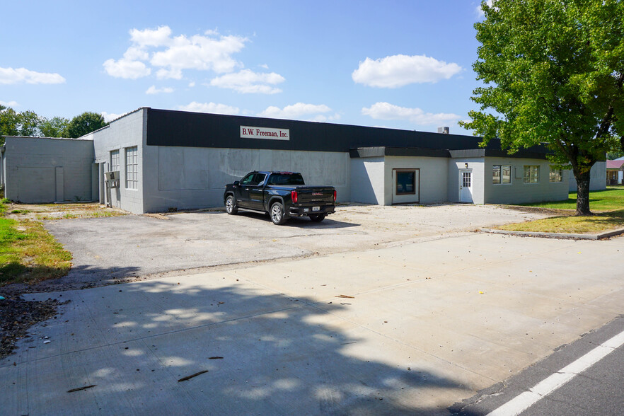 714 S Franklin St, Cuba, MO for sale - Building Photo - Image 2 of 20