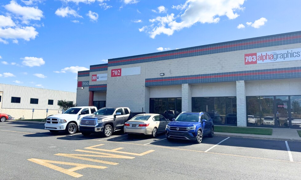 500-514 Interchange Blvd, Newark, DE à louer - Photo du bâtiment - Image 1 de 30