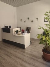 Retail in Majadahonda, Madrid for lease Interior Photo- Image 1 of 4