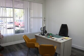 3700 SW 64th Ave, Davie, FL for lease Interior Photo- Image 2 of 10