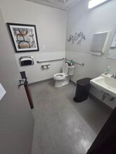 8263 Grove Ave, Rancho Cucamonga, CA for lease Interior Photo- Image 2 of 10