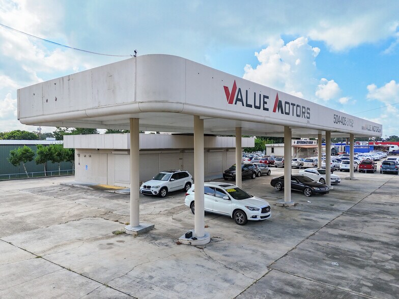 2040 Williams Blvd, Kenner, LA à vendre - Photo du bâtiment - Image 2 de 8