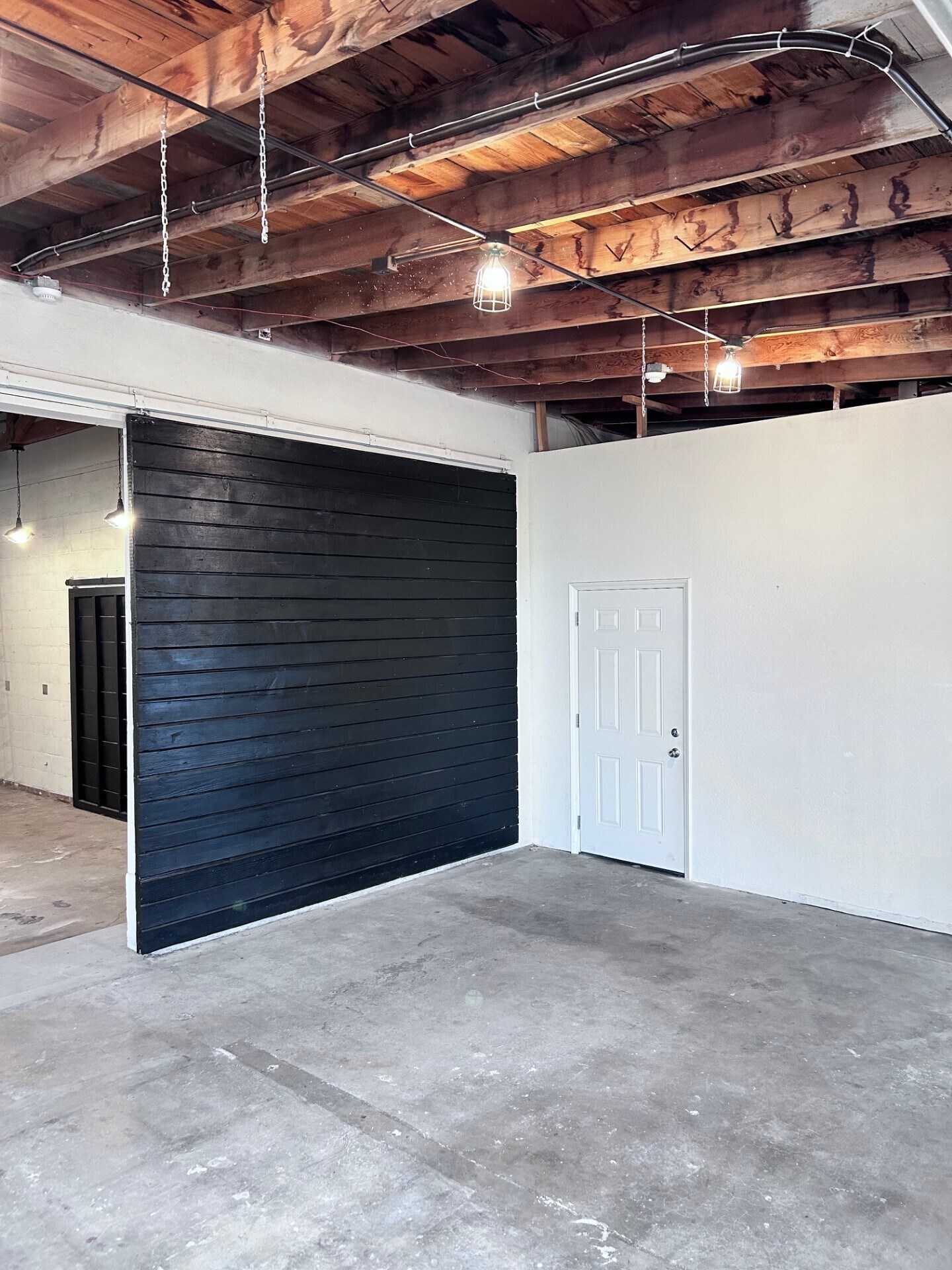 13661 Calimesa Blvd, Yucaipa, CA for lease Interior Photo- Image 1 of 7