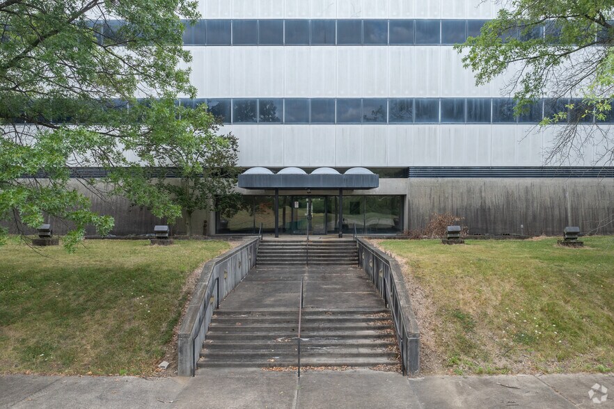 1310 Beulah Rd, Pittsburgh, PA à vendre - Aérien - Image 2 de 4