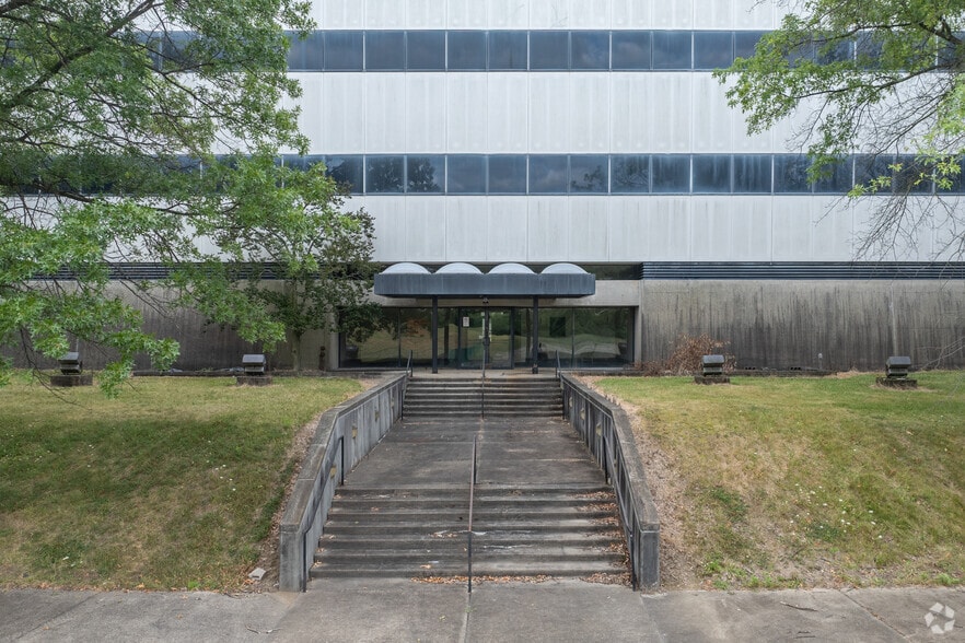 1310 Beulah Rd, Pittsburgh, PA à vendre - Aérien - Image 2 de 4