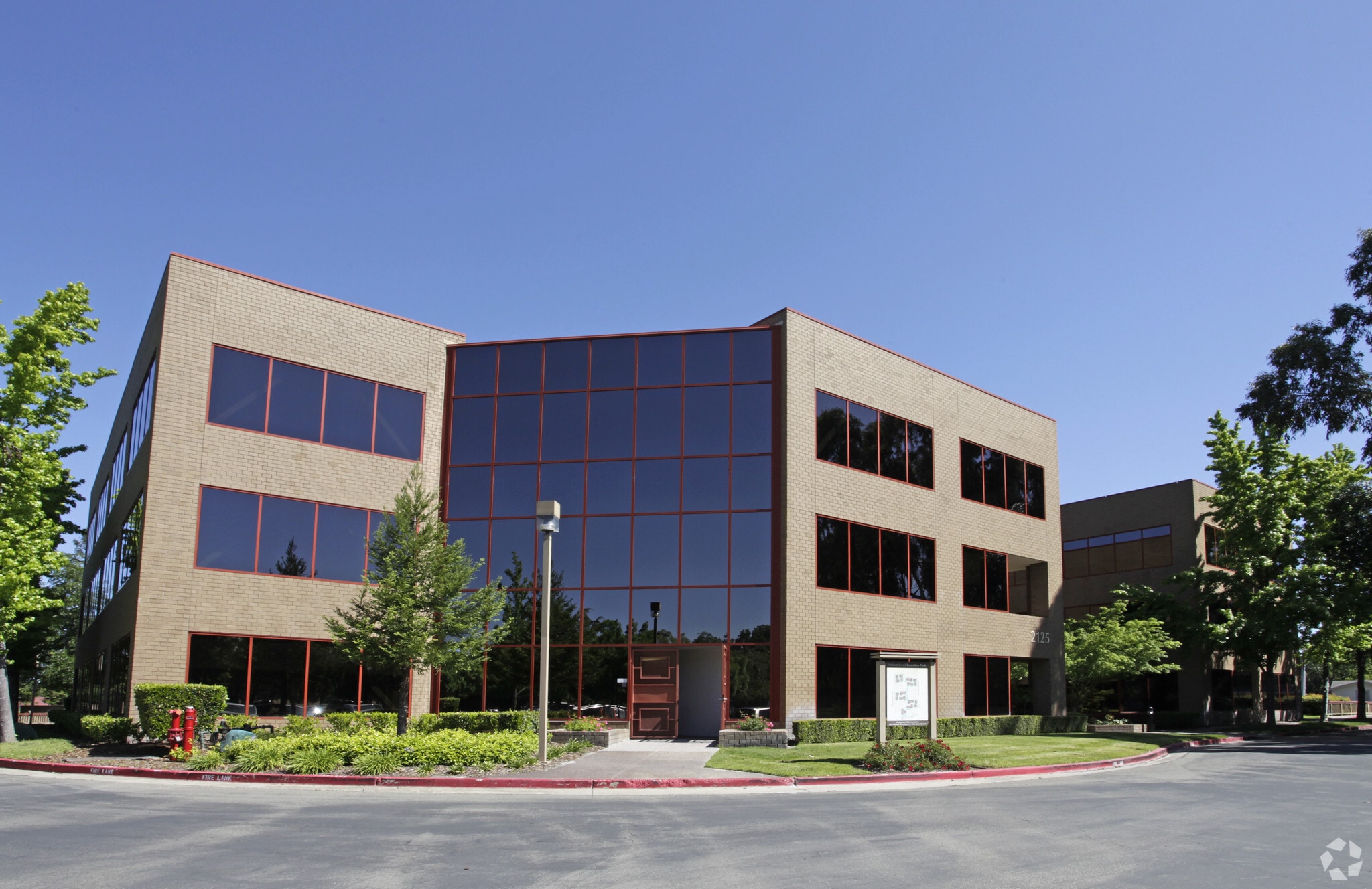 2125 Oak Grove Rd, Walnut Creek, CA for lease Primary Photo- Image 1 of 17