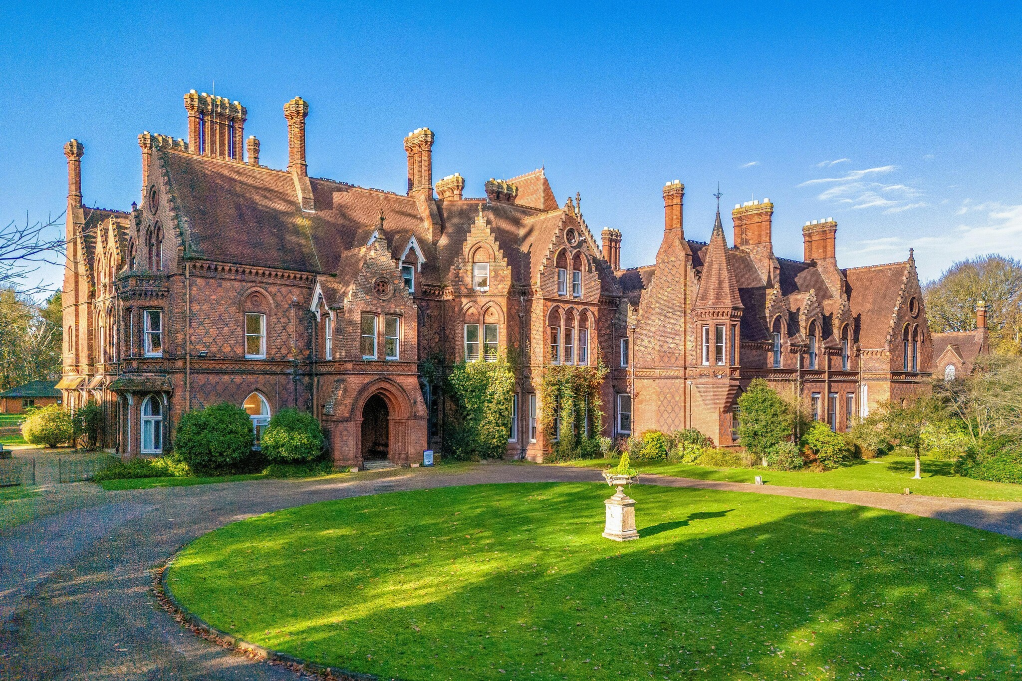 Easneye, Ware à vendre Photo du bâtiment- Image 1 de 26