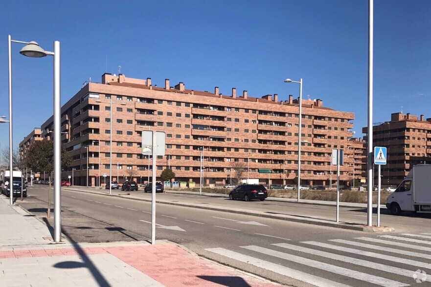 Calle Sorolla, 8, Seseña, Toledo à louer - Photo du bâtiment - Image 2 de 2