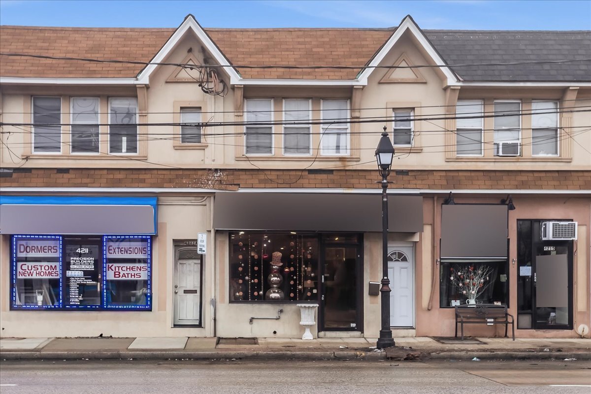 4213 Merrick Rd, Massapequa, NY for sale Primary Photo- Image 1 of 28