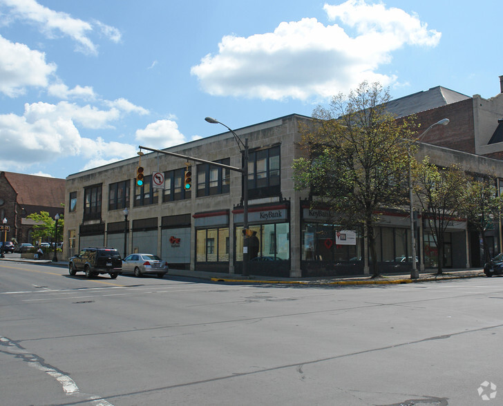 255-257 Genesee St, Utica, NY à vendre - Photo principale - Image 1 de 1