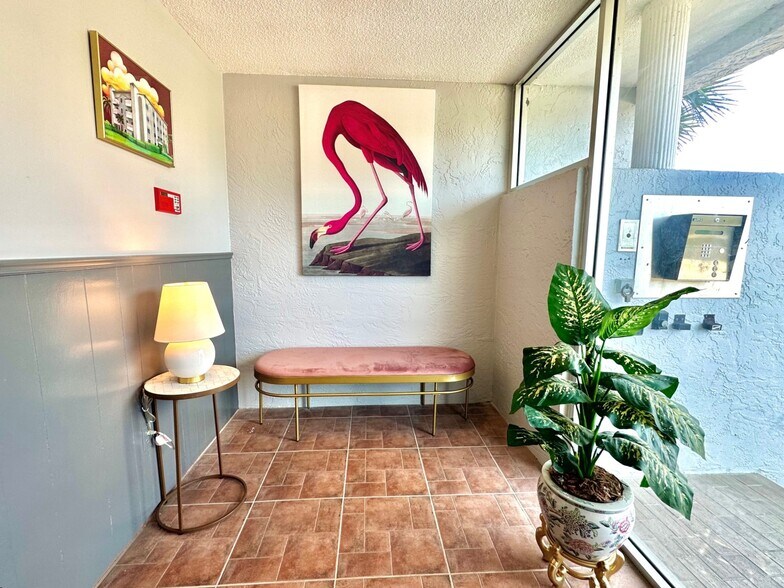 4400 1st St N, Saint Petersburg, FL à vendre - Photo du bâtiment - Image 3 de 31