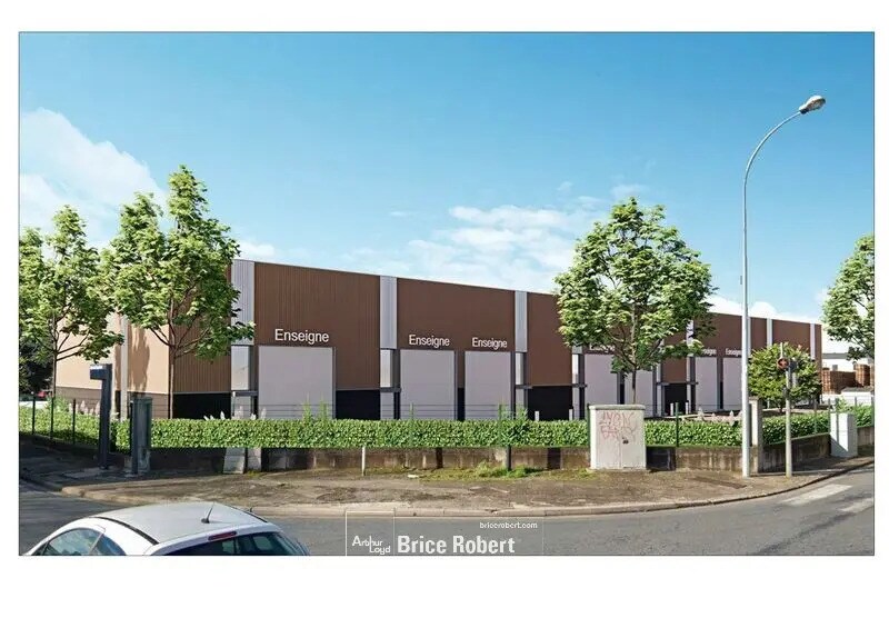 Flex in Corbas for sale Building Photo- Image 1 of 6