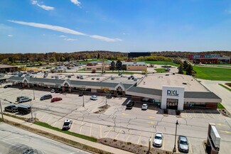 More details for 17445 W Bluemound Rd, Brookfield, WI - Retail for Lease