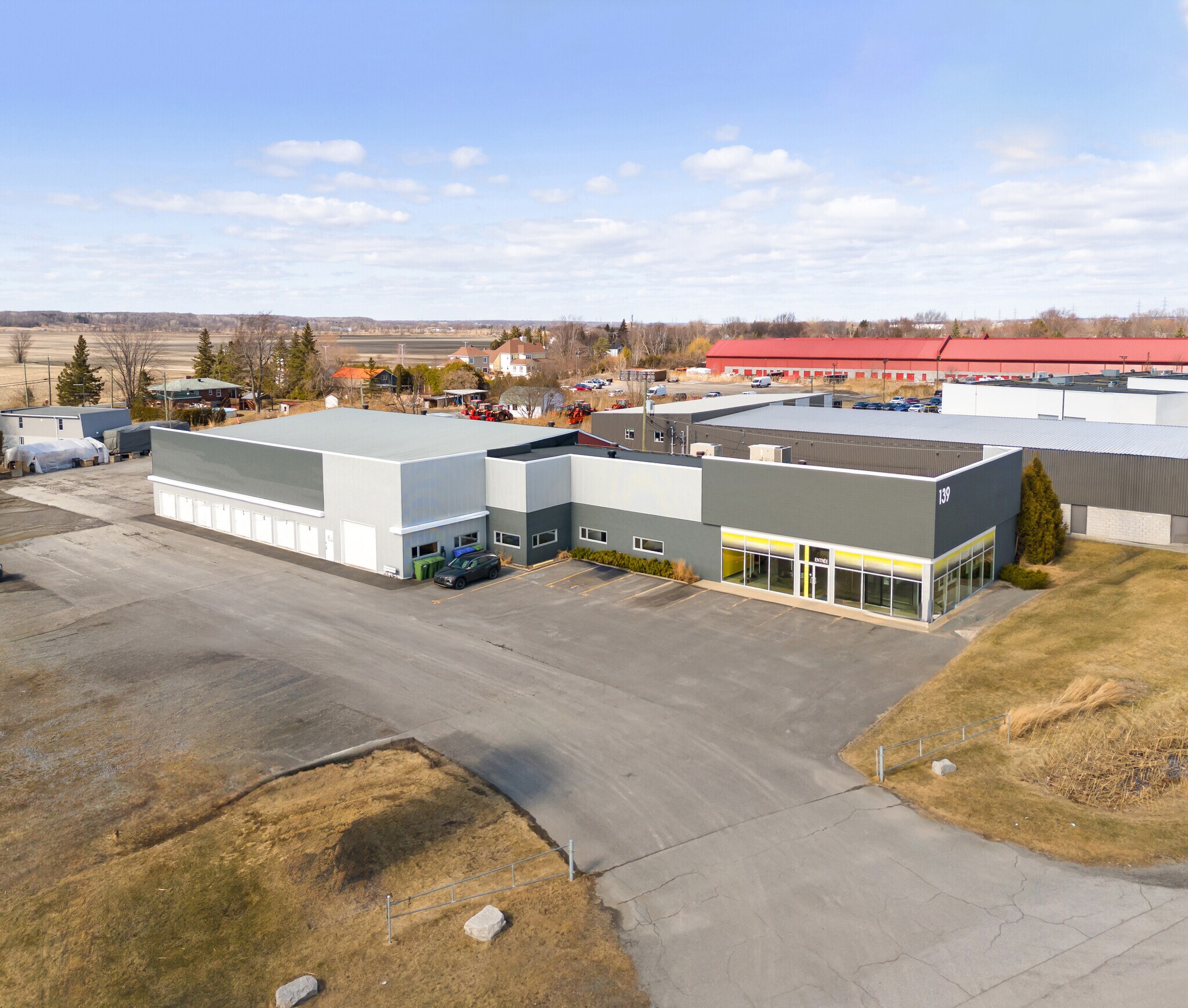 139 Boul Sir-Wilfrid-Laurier, Saint-Basile-le-Grand, QC à vendre Photo du bâtiment- Image 1 de 1