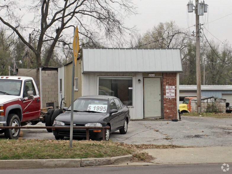 6710 NW 10th St, Oklahoma City, OK for sale - Building Photo - Image 2 of 3