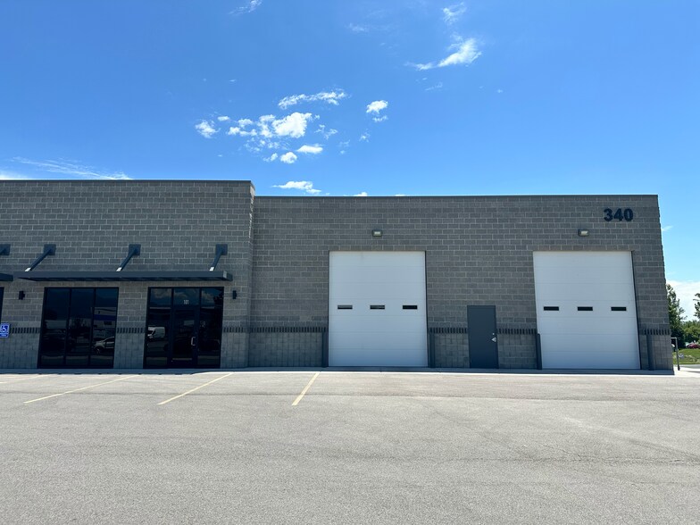 340 N Kays Dr, Kaysville, UT for lease - Building Photo - Image 2 of 12