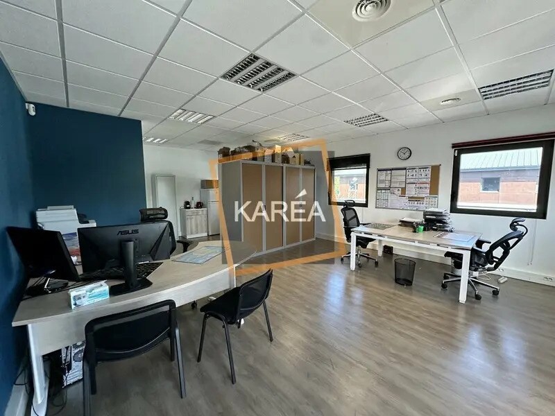 Office in Serris for lease Interior Photo- Image 1 of 6