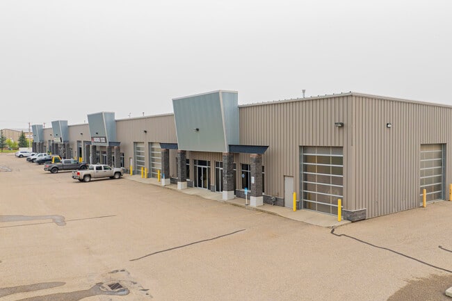More details for 51 East Lake Ave NE, Airdrie, AB - Flex for Lease