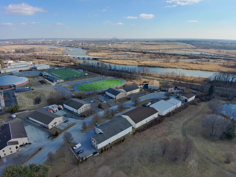 4 Lewis Cir, Wilmington, DE à louer - Aérien - Image 3 de 20