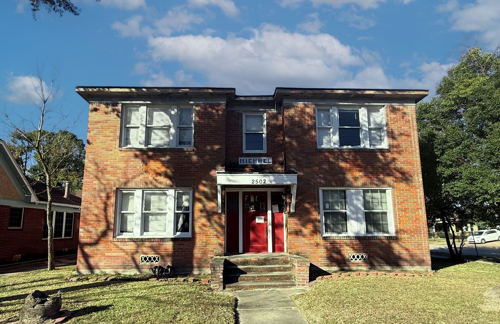 2502 White Oak Dr, Houston, TX for sale Primary Photo- Image 1 of 6