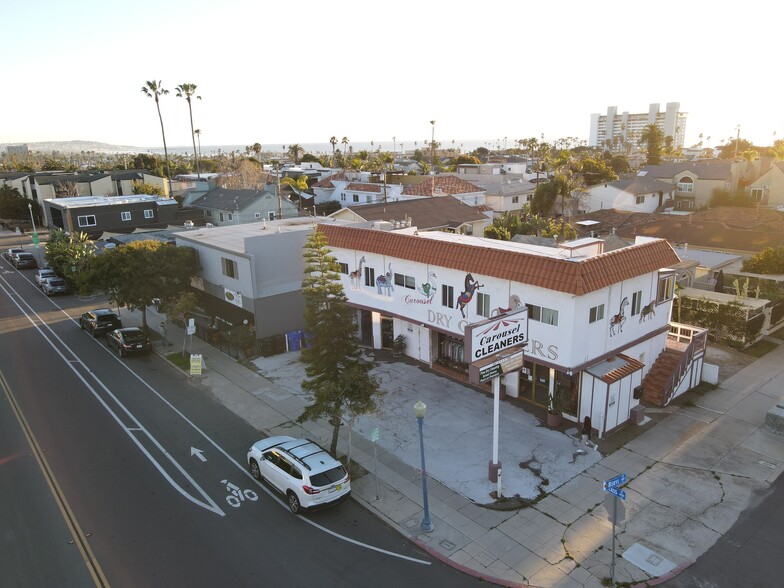 4888 Cass St, San Diego, CA à louer - Photo du bâtiment - Image 1 de 5