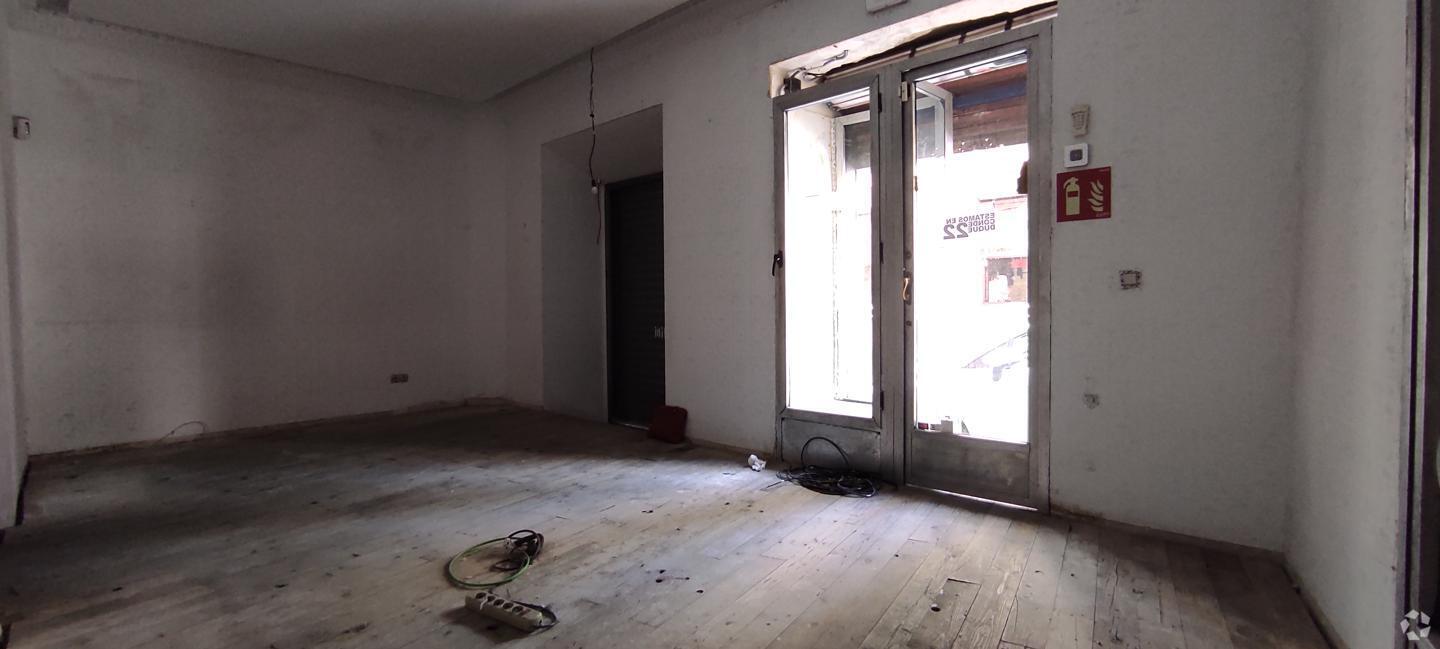 Madrid, MAD 28015 - Unité Puerta 01 -  - Photo intérieure - Image 1 of 22