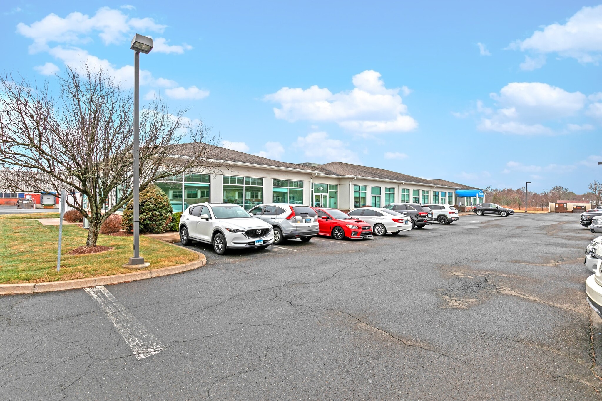 445-445A Willard Ave, Newington, CT for lease Primary Photo- Image 1 of 19