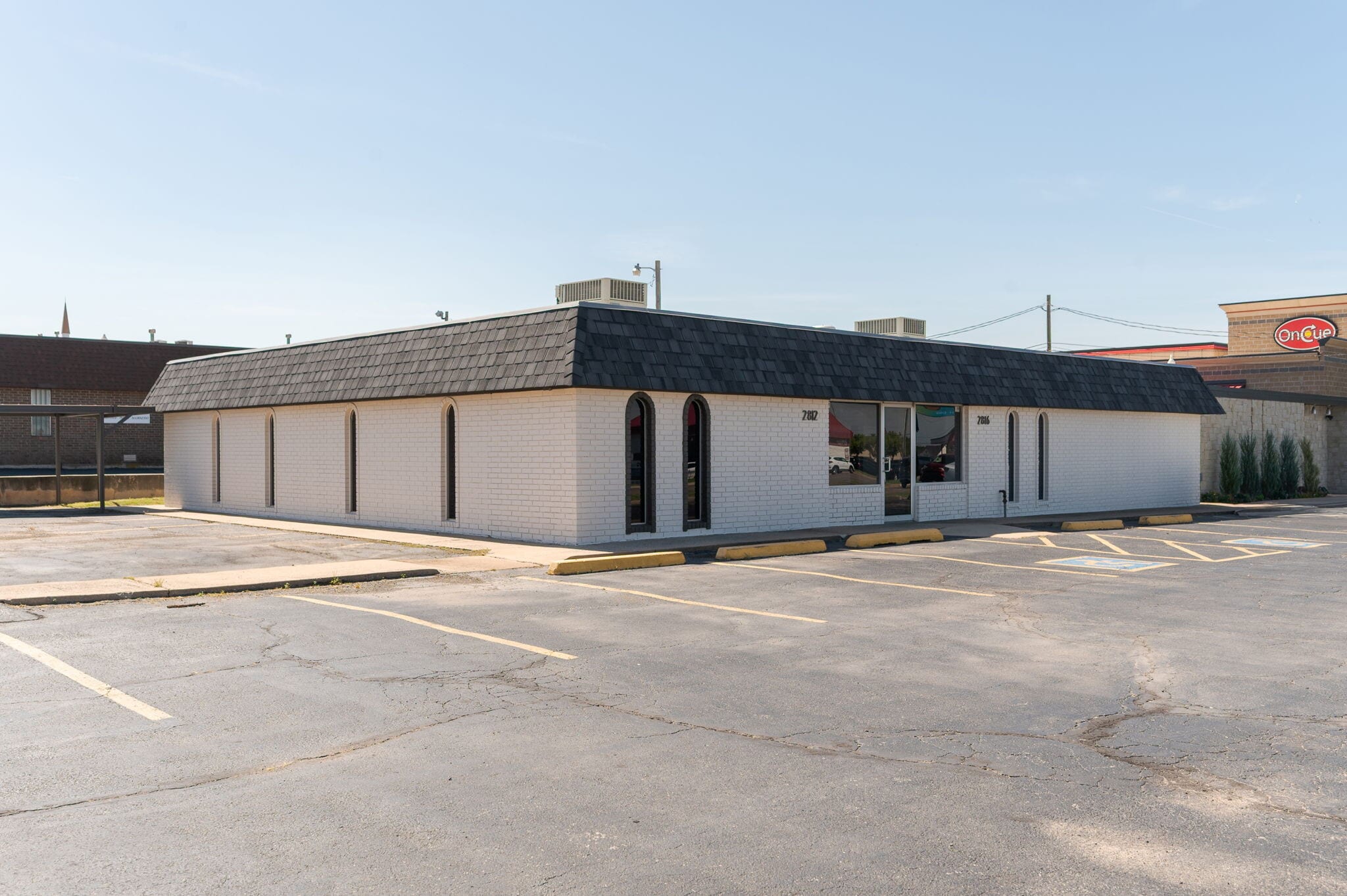 2812-2816 W Hefner Rd, Oklahoma City, OK for lease Primary Photo- Image 1 of 9