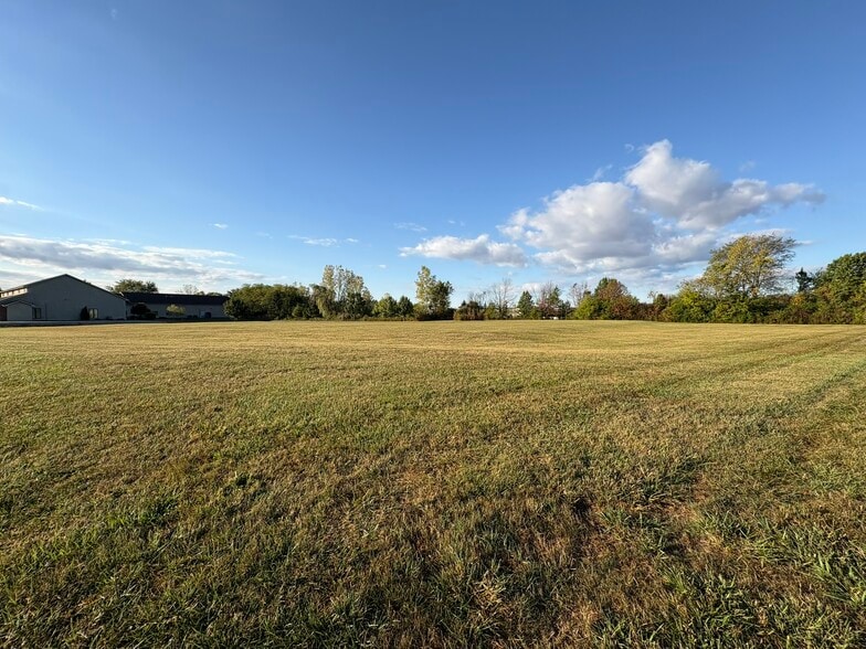 Northpark Ave, Huntington, IN for sale - Building Photo - Image 2 of 13