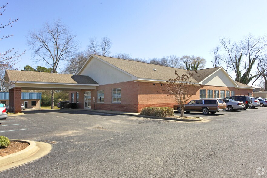 717 Stone Ave, Talladega, AL à vendre - Photo du bâtiment - Image 3 de 15