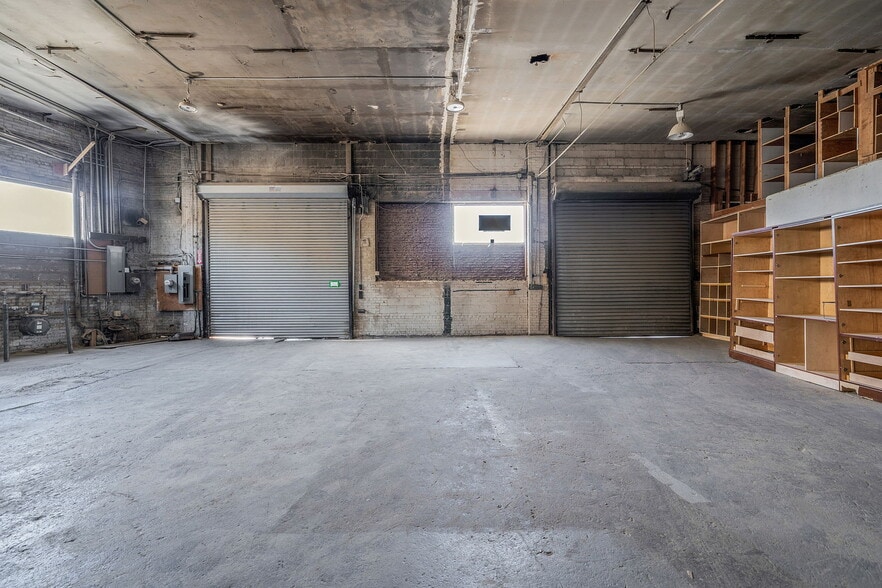 111 Madison Ave, Hempstead, NY for lease - Interior Photo - Image 3 of 16