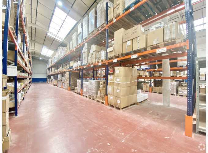 Industriel dans Torrejón de Ardoz, Madrid à vendre - Photo du bâtiment - Image 2 de 68