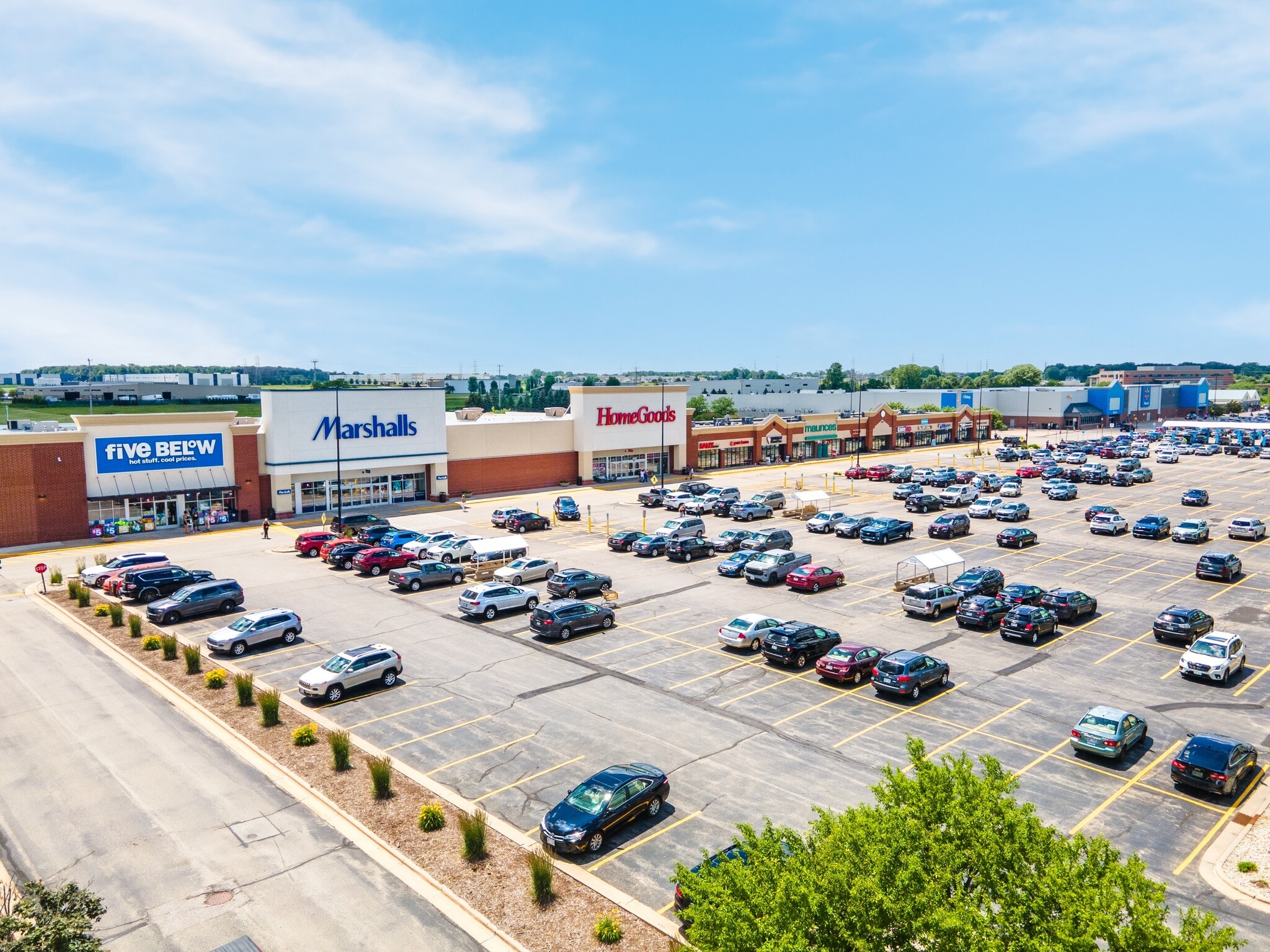 3825-3829 E Calumet St, Appleton, WI for sale Building Photo- Image 1 of 6