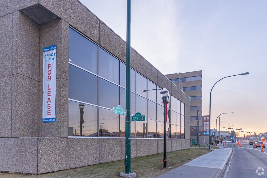 12315 Stony Plain Rd NW, Edmonton, AB for sale - Building Photo - Image 1 of 8