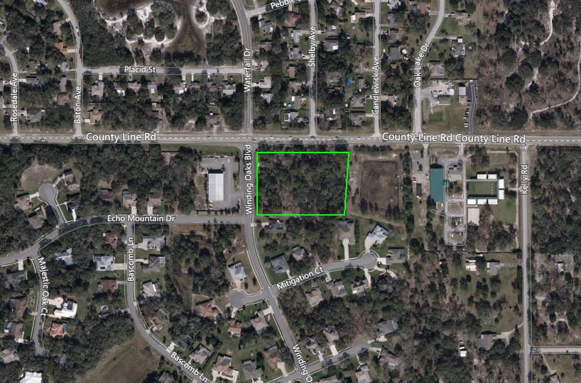18948 Winding Oaks Blvd, Hudson, FL à vendre - Photo du bâtiment - Image 2 de 2