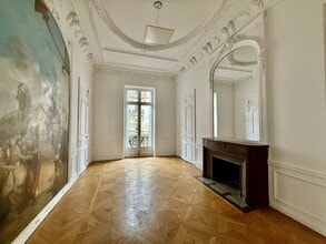 55 Rue Pierre Charron, Paris à louer Photo intérieure- Image 2 de 11