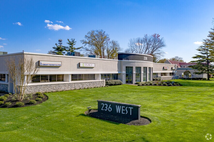 236 NJ-38, Moorestown, NJ à louer - Photo du bâtiment - Image 1 de 8