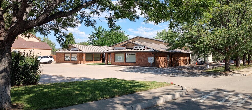 2707 W Eisenhower Blvd, Loveland, CO à louer - Photo principale - Image 1 de 23