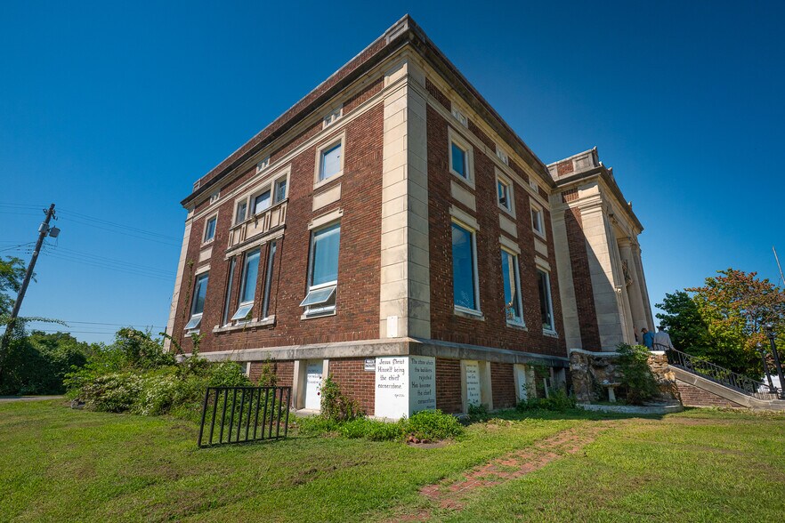 401 E Broadway St, Muskogee, OK à vendre - Photo du bâtiment - Image 3 de 43