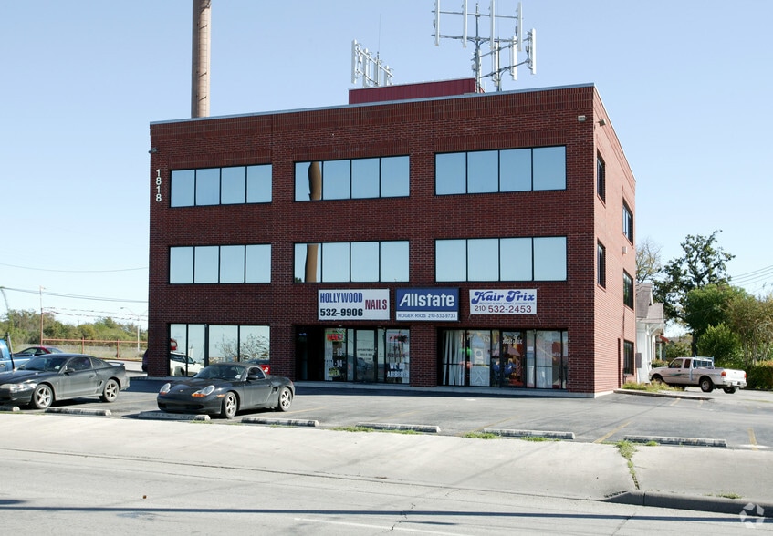 1818 S New Braunfels Ave, San Antonio, TX for lease - Building Photo - Image 2 of 43