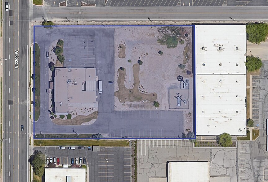 238 N 2200 W, Salt Lake City, UT à vendre - Photo du bâtiment - Image 2 de 3