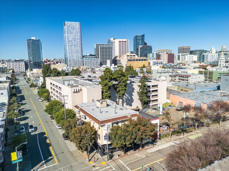 1586 Folsom St, San Francisco, CA à vendre - Photo du bâtiment - Image 2 de 11