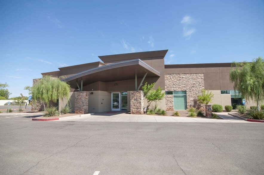 6750 W Thunderbird Rd, Peoria, AZ for lease - Building Photo - Image 3 of 3