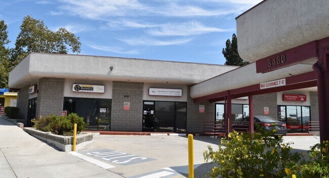 More details for 3430 Ocean View Blvd, Glendale, CA - Retail for Lease