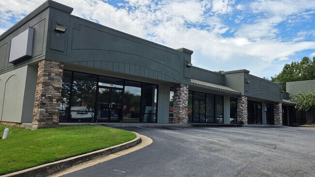 Plus de détails pour 6310 Mableton Pky SW, Mableton, GA - Bureau/Commerce de détail à louer