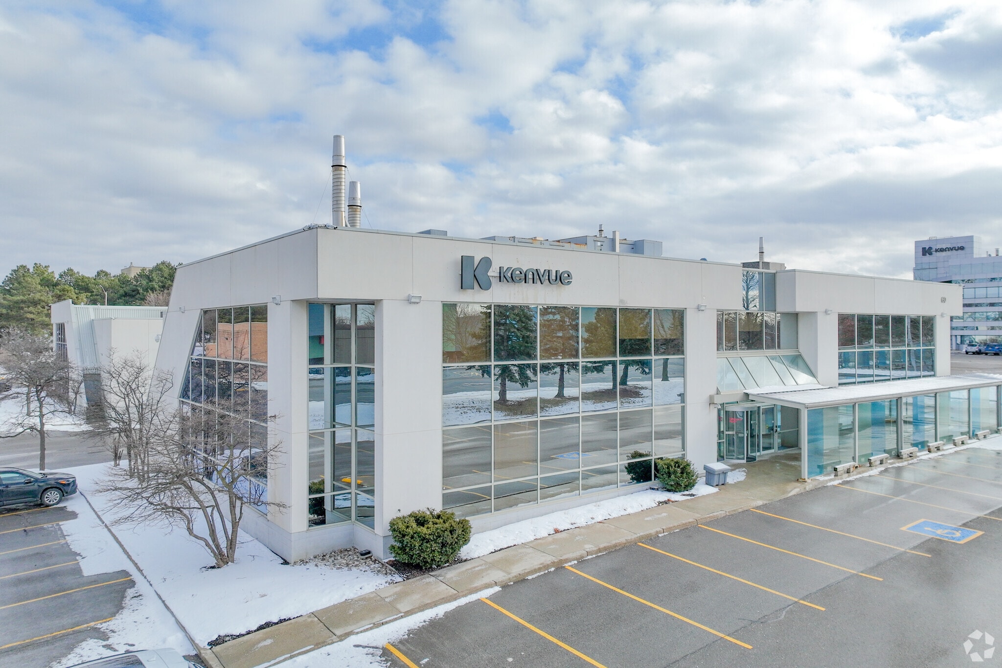 60 Gough Rd, Markham, ON for lease Primary Photo- Image 1 of 4
