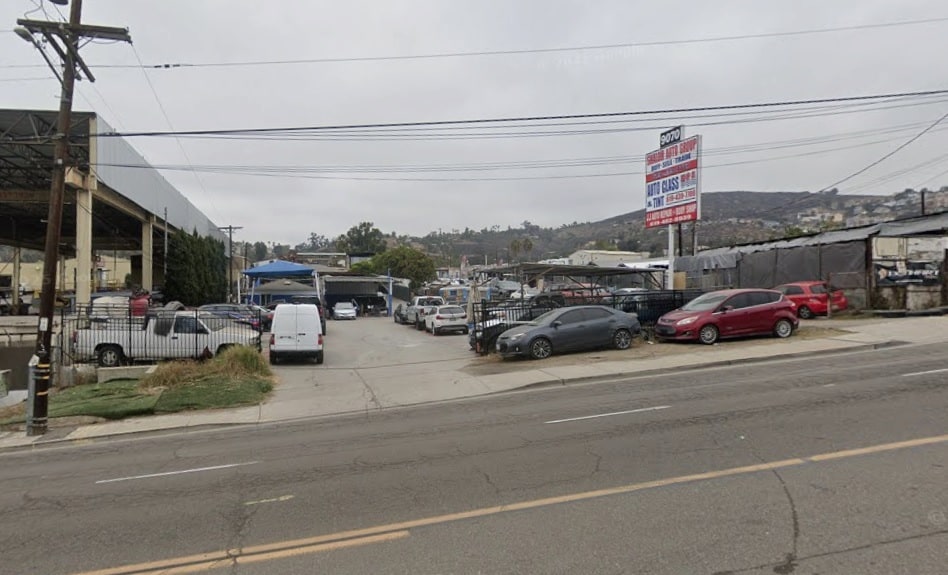 9070 Jamacha Rd, Spring Valley, CA for lease Primary Photo- Image 1 of 2