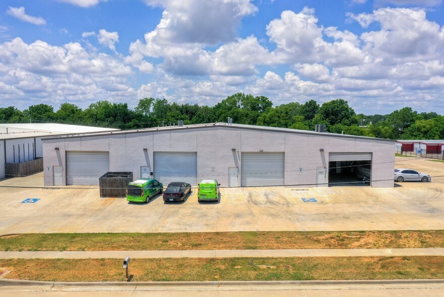 1158 N Birch Ave, Broken Arrow, OK for lease - Building Photo - Image 3 of 6