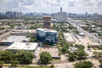 5858 Westheimer Rd, Houston, TX - AÉRIEN  Vue de la carte