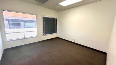 24404 S Vermont Ave, Harbor City, CA for lease Interior Photo- Image 1 of 2